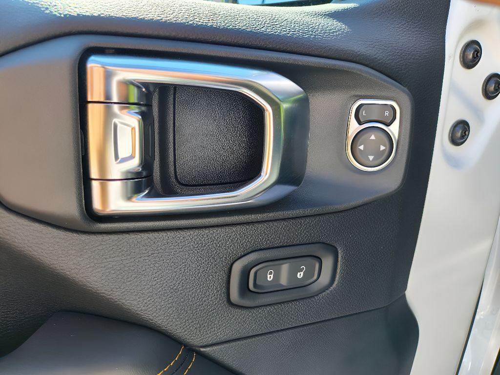 new 2025 Jeep Wrangler car, priced at $49,525