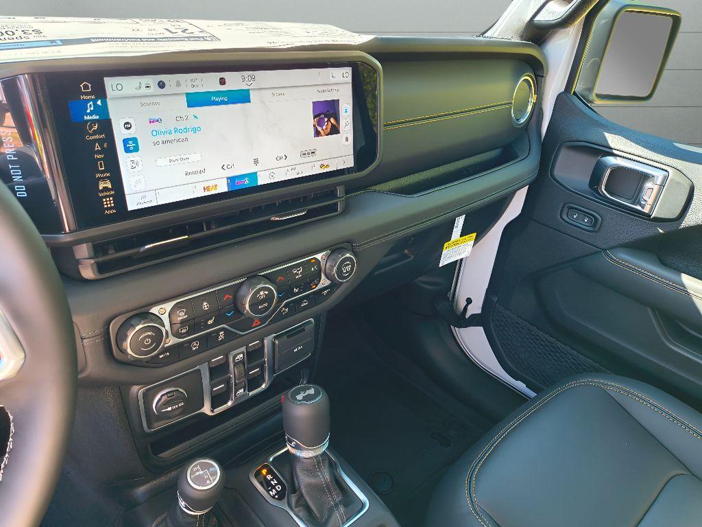 new 2025 Jeep Wrangler car, priced at $49,525