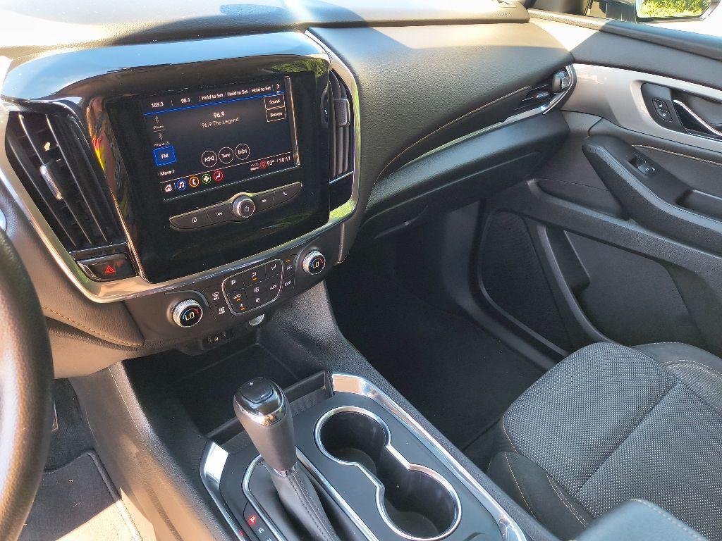 used 2021 Chevrolet Traverse car