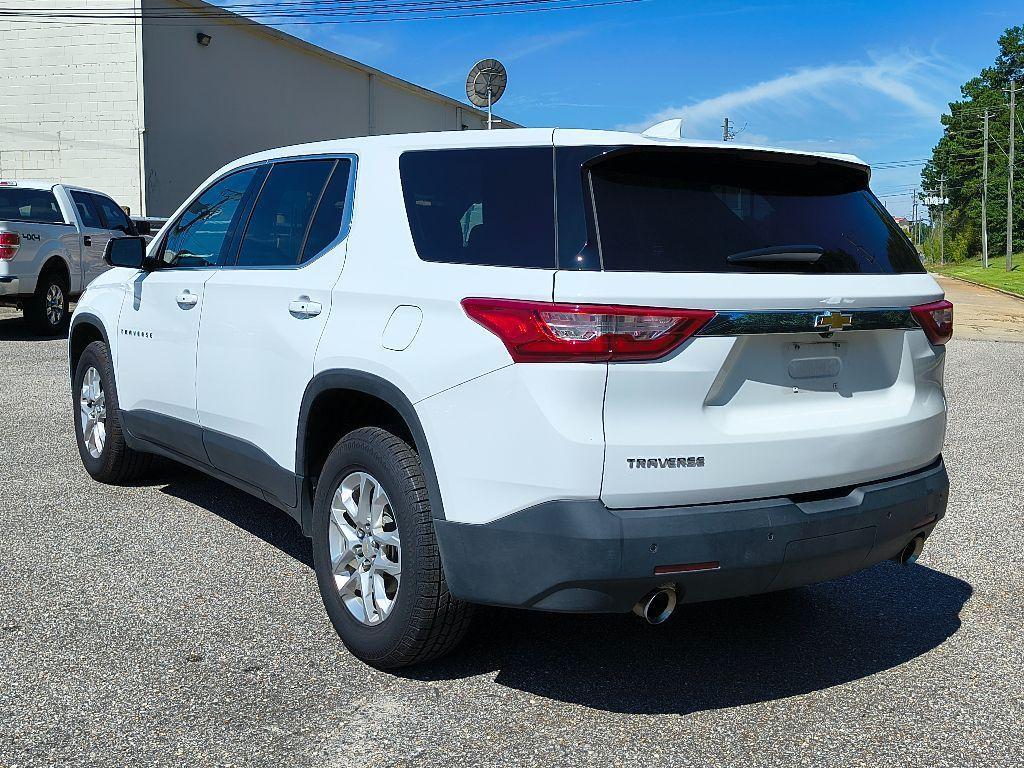 used 2021 Chevrolet Traverse car