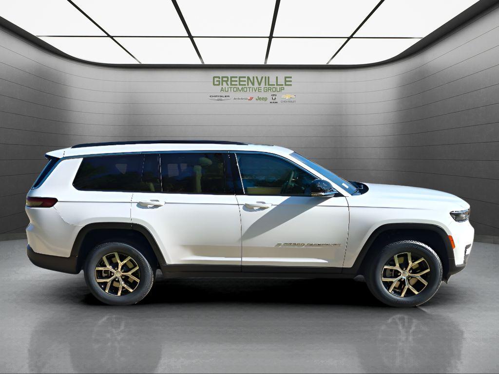 new 2025 Jeep Grand Cherokee L car, priced at $42,844