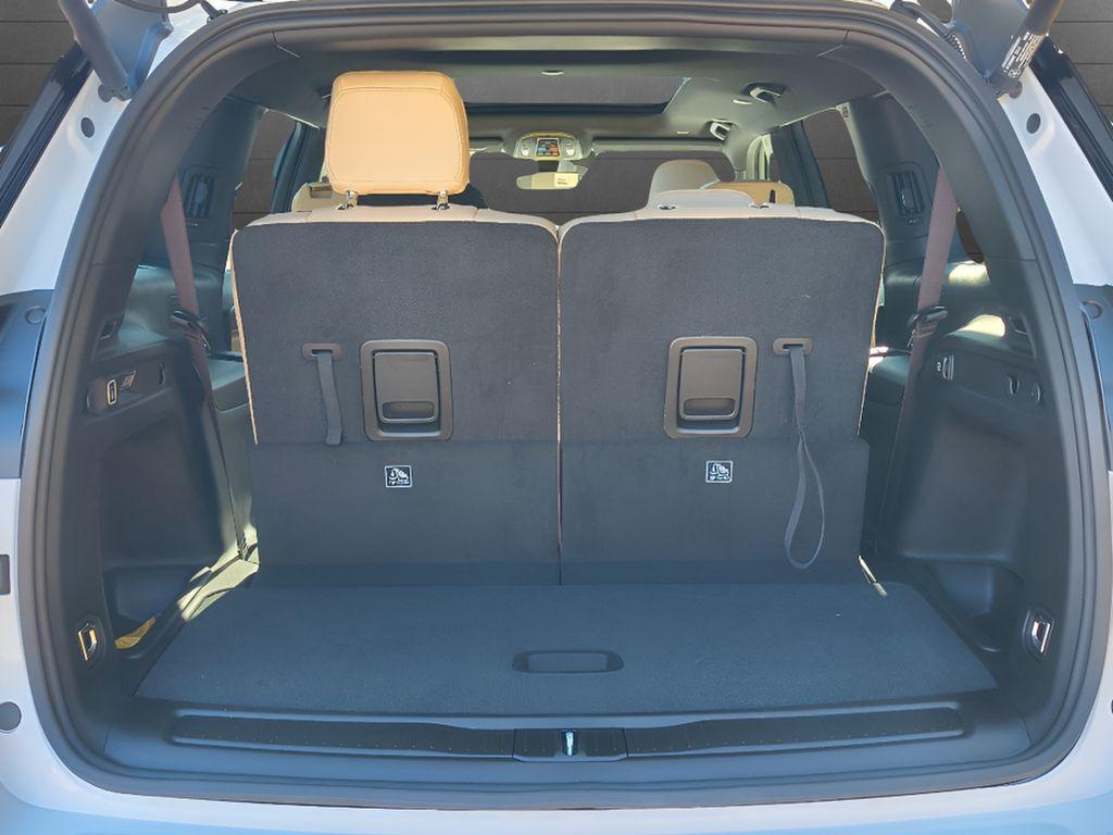 new 2025 Jeep Grand Cherokee L car, priced at $42,844