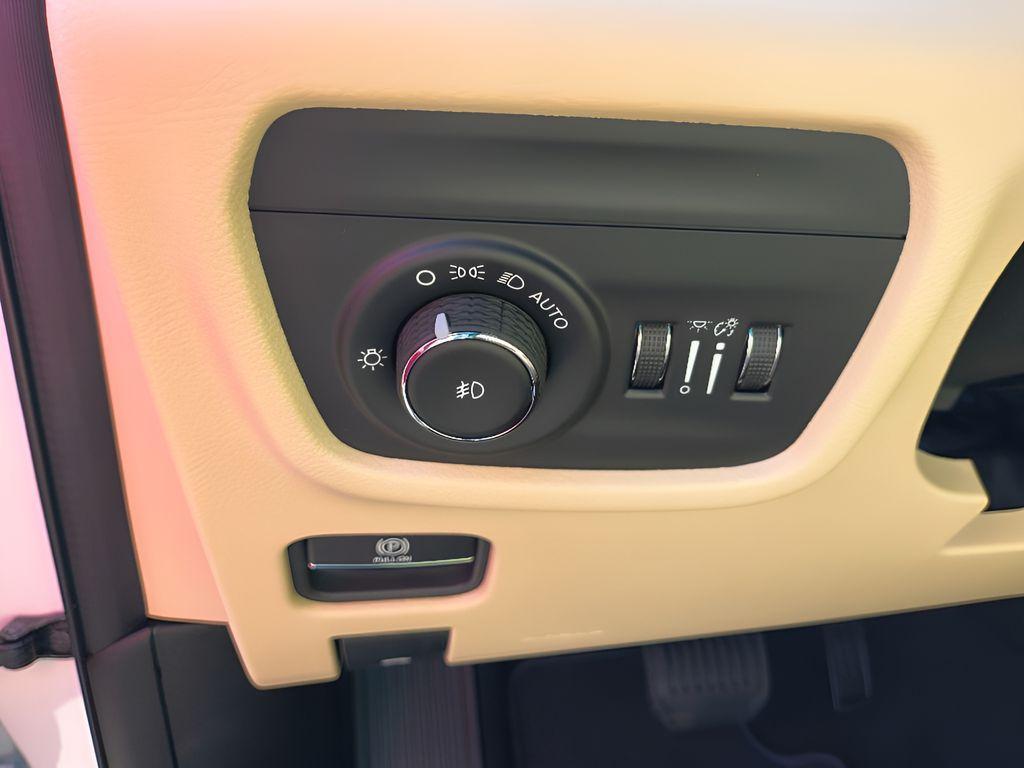 new 2025 Jeep Grand Cherokee L car, priced at $42,844