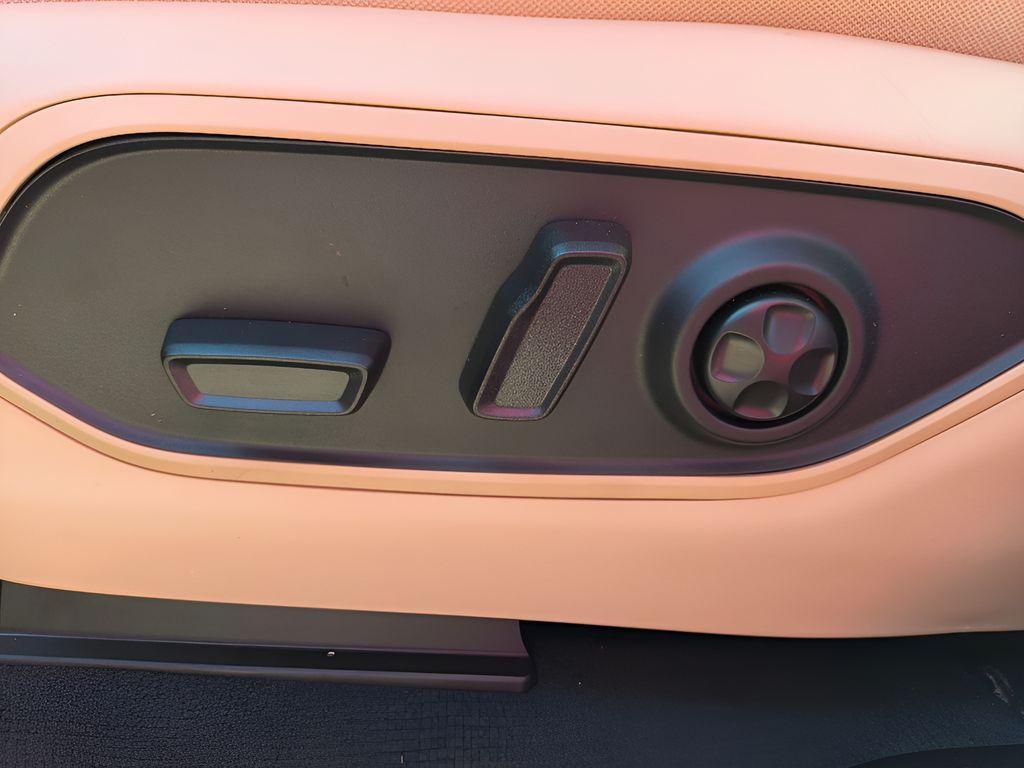 new 2025 Jeep Grand Cherokee L car, priced at $42,844