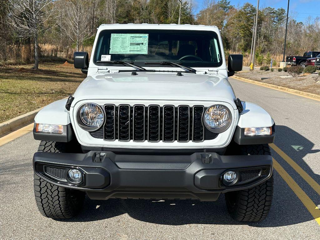 new 2025 Jeep Gladiator car, priced at $44,640