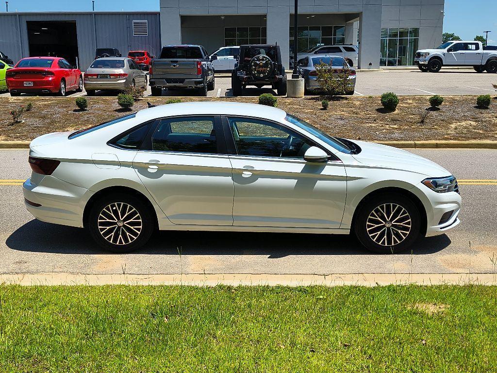 used 2021 Volkswagen Jetta car, priced at $18,883