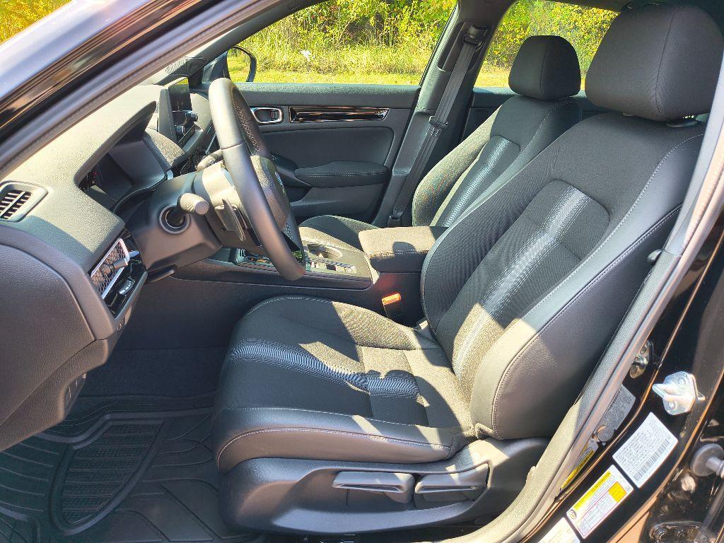 used 2025 Honda Civic Hybrid car, priced at $29,954