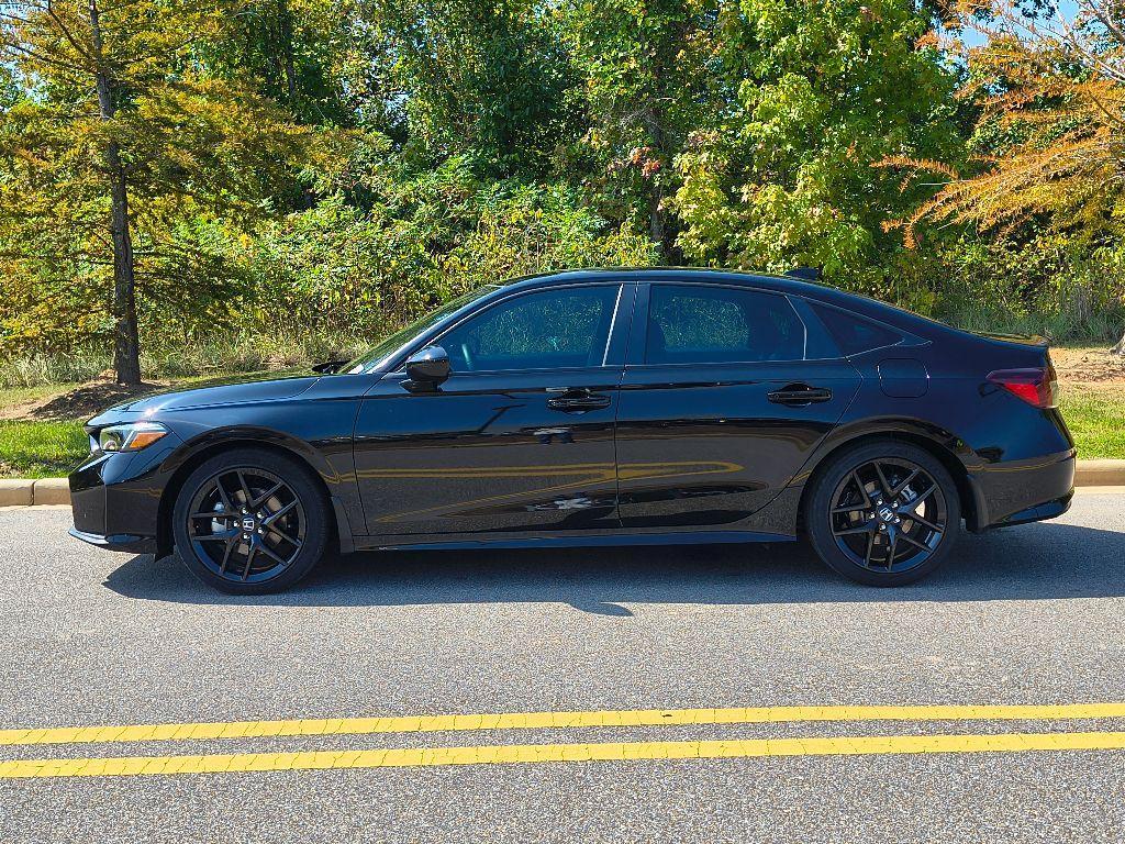 used 2025 Honda Civic Hybrid car, priced at $29,954
