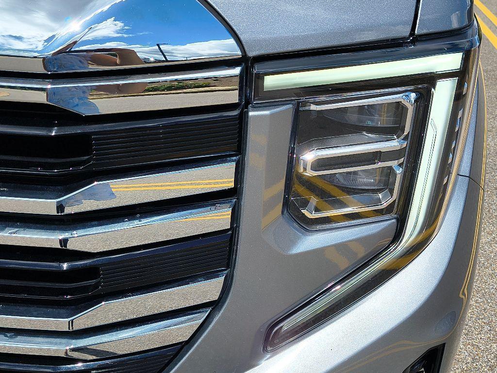 used 2023 GMC Sierra 1500 car, priced at $46,613