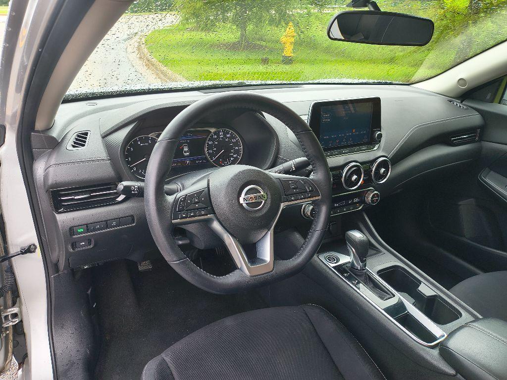 used 2020 Nissan Sentra car