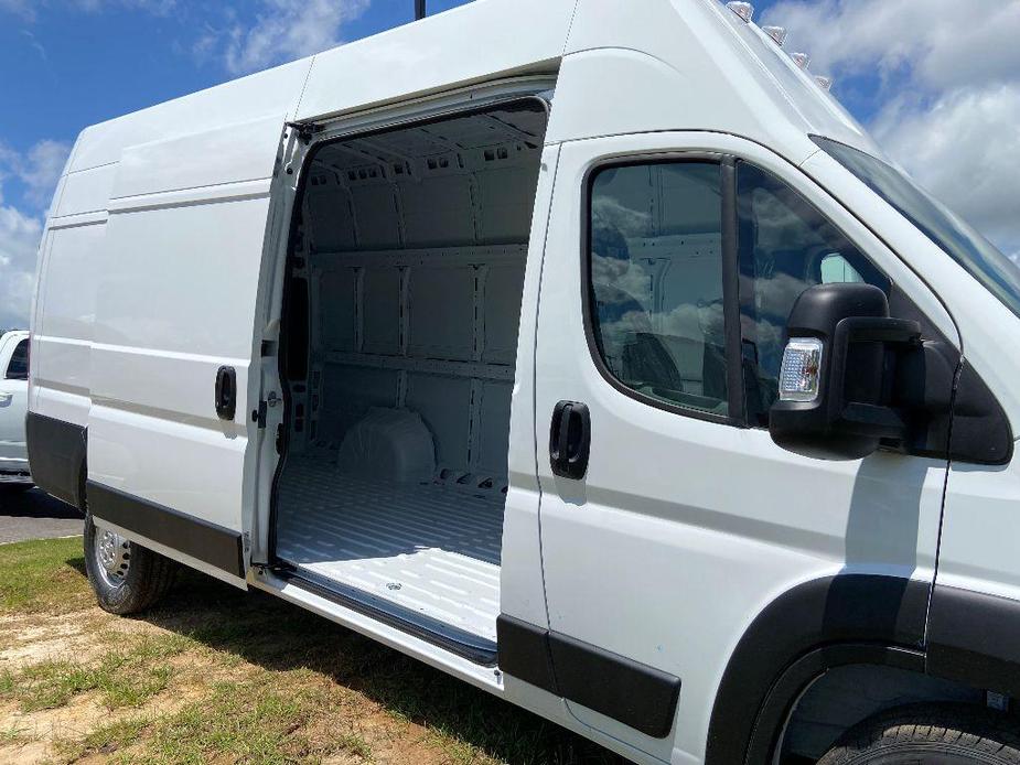 new 2024 Ram ProMaster 3500 car, priced at $48,850