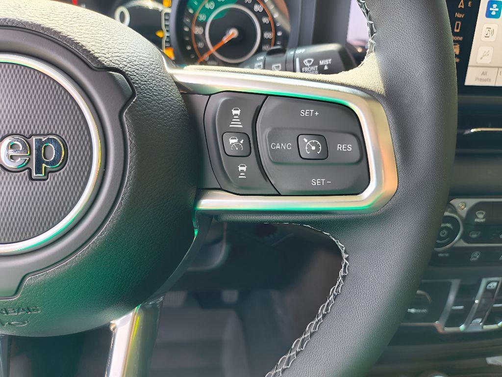 new 2025 Jeep Wrangler car, priced at $46,983