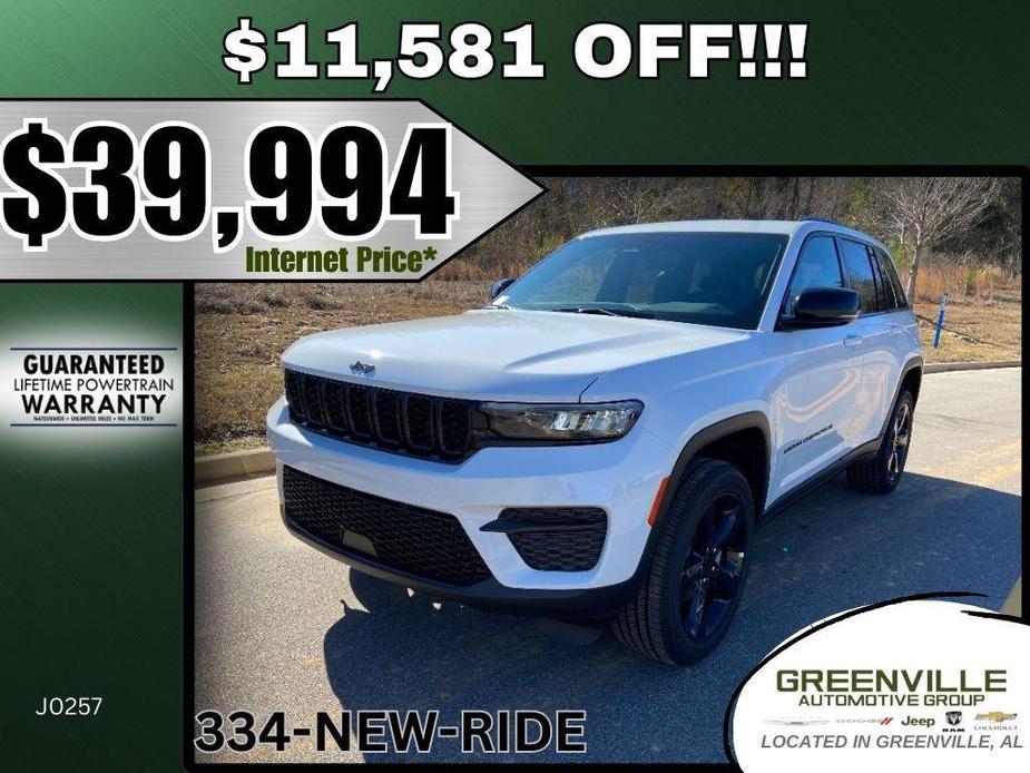 new 2024 Jeep Grand Cherokee car, priced at $39,994