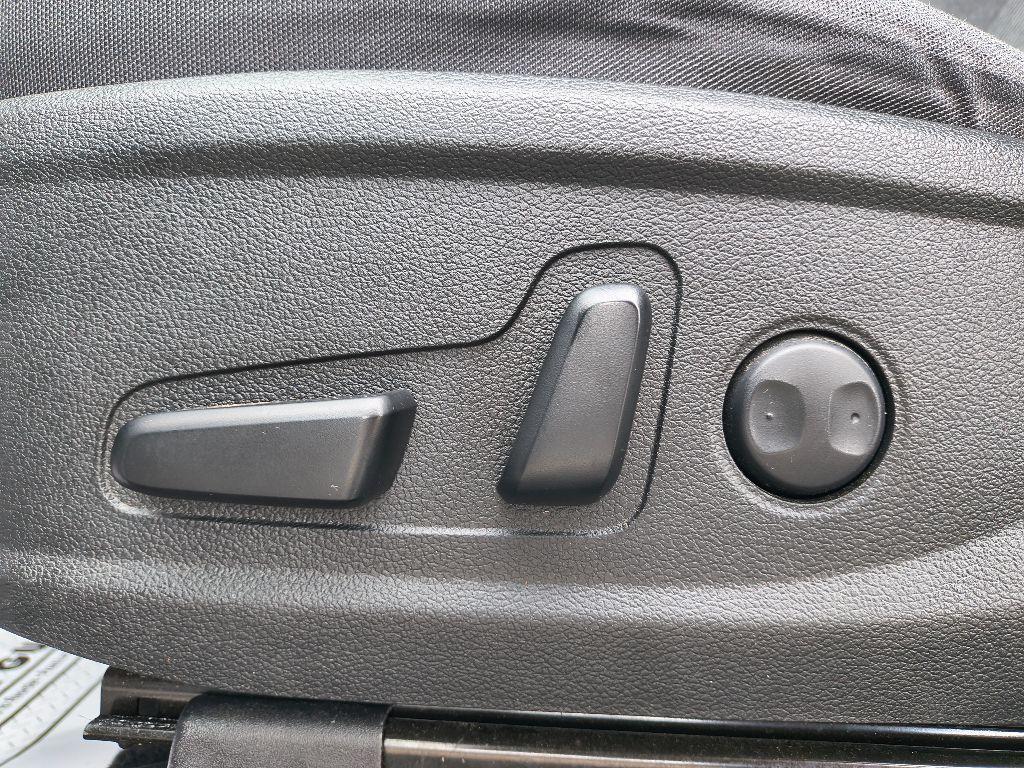 used 2022 Hyundai Santa Fe car, priced at $21,692