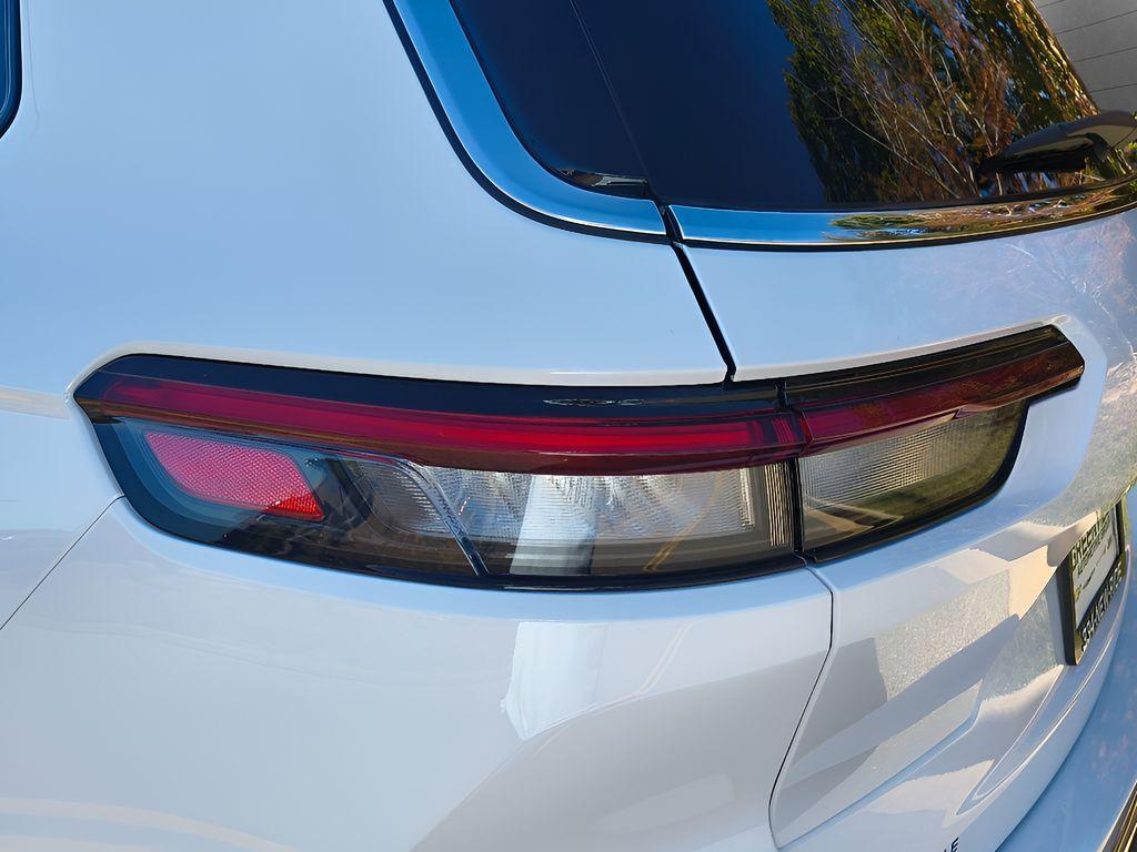 new 2025 Jeep Grand Cherokee L car, priced at $41,515