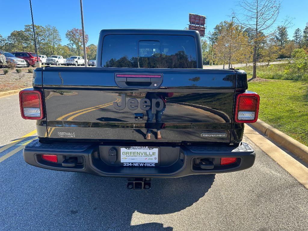 new 2023 Jeep Gladiator car, priced at $43,995