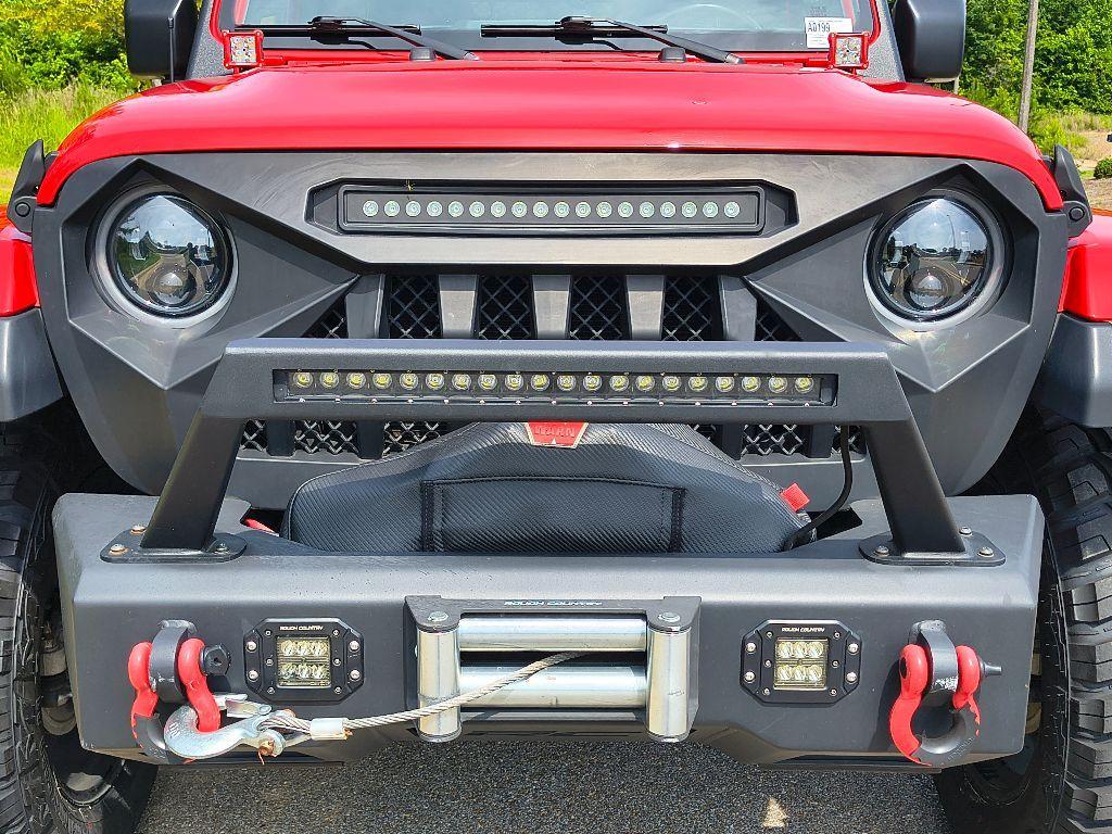 used 2019 Jeep Wrangler Unlimited car, priced at $34,979