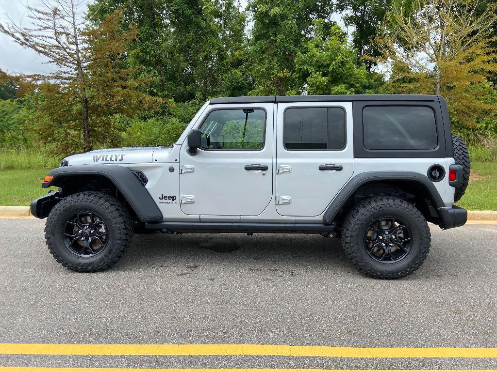 new 2024 Jeep Wrangler car, priced at $46,570