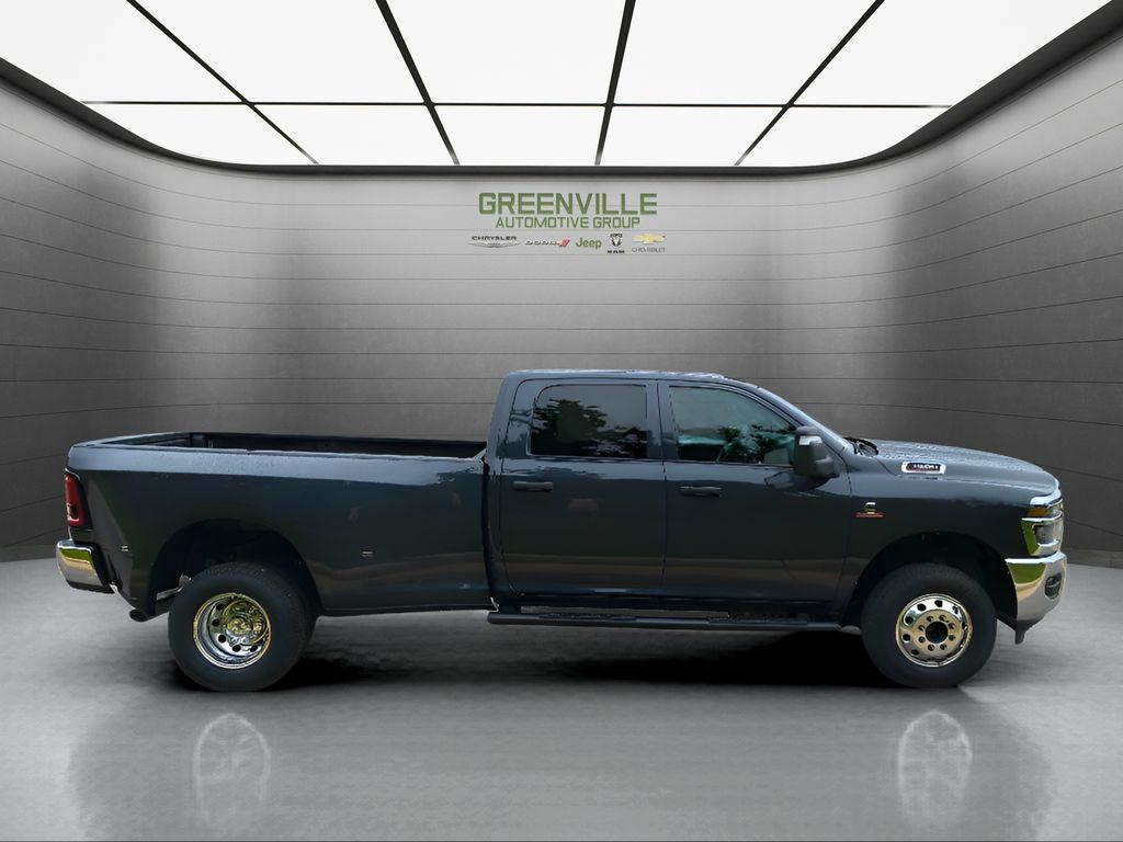 new 2025 Ram 3500 car, priced at $66,675