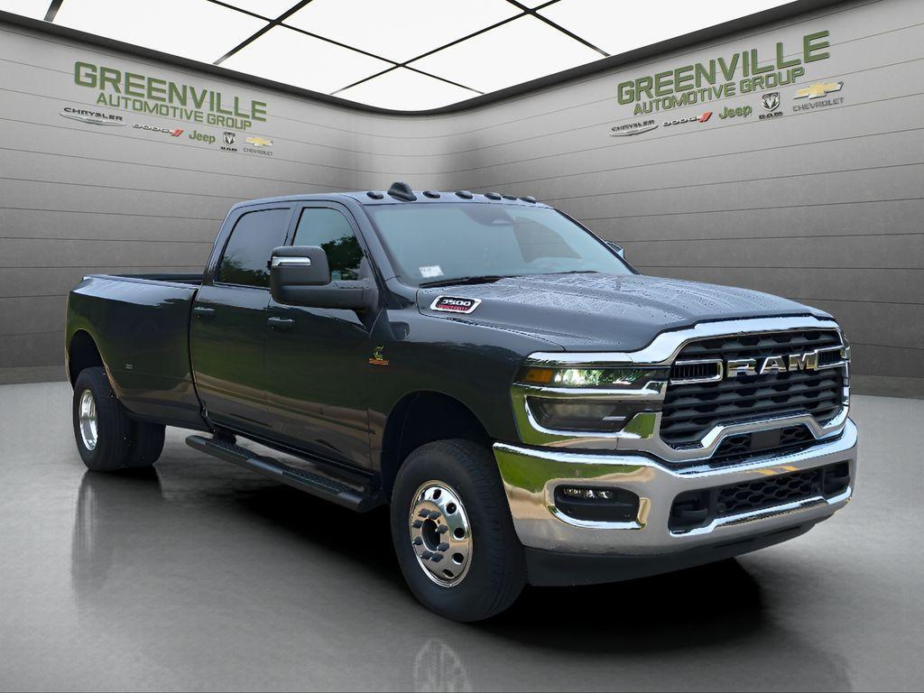 new 2025 Ram 3500 car, priced at $66,675