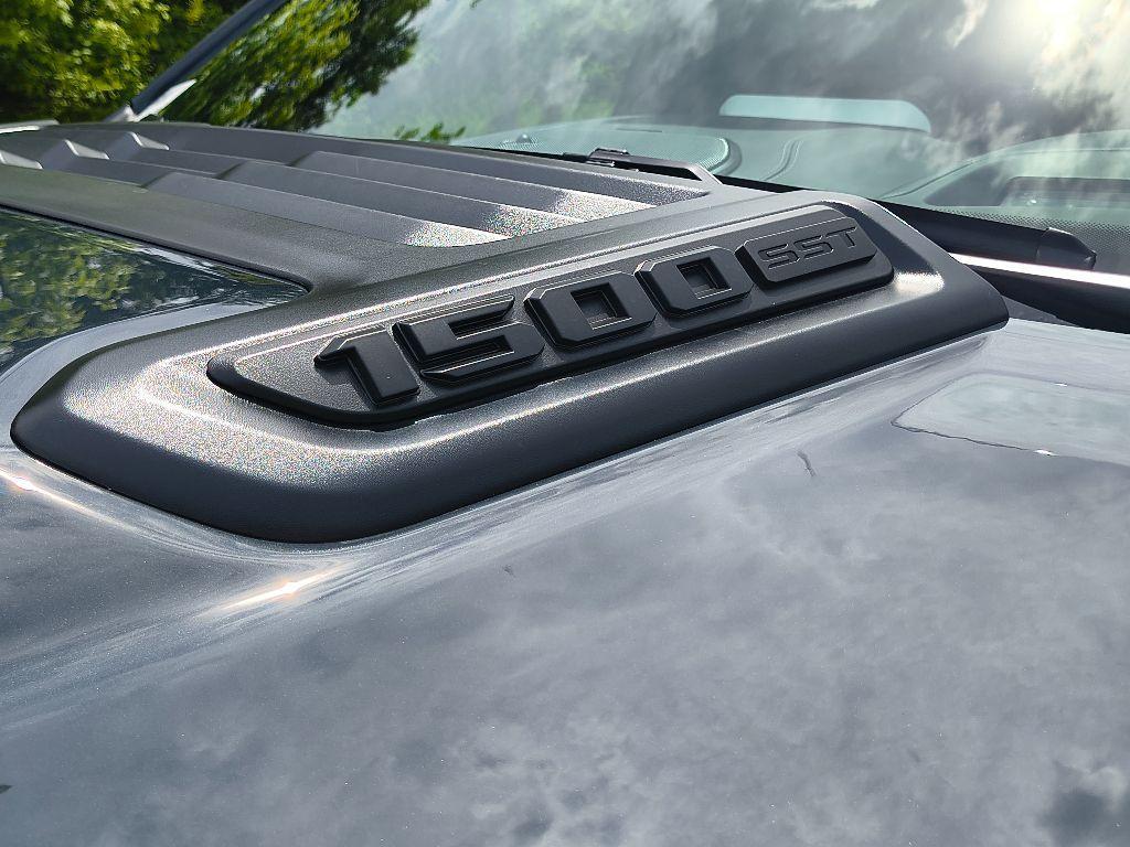 new 2025 Ram 1500 car, priced at $64,998