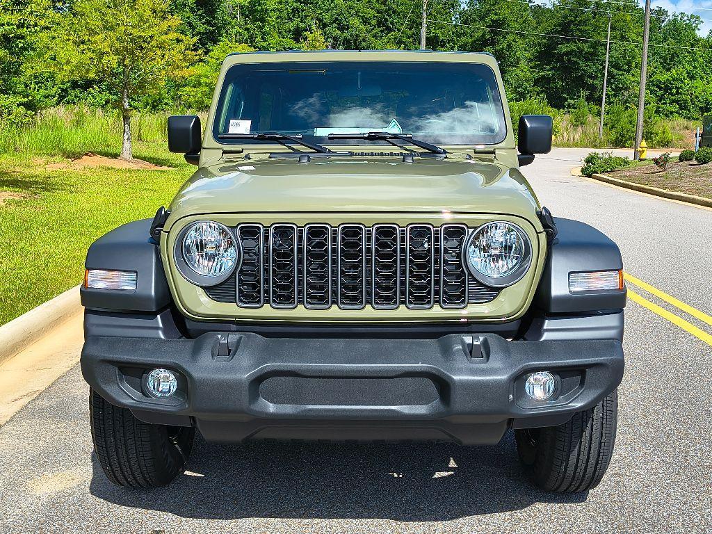 new 2025 Jeep Wrangler car, priced at $39,968