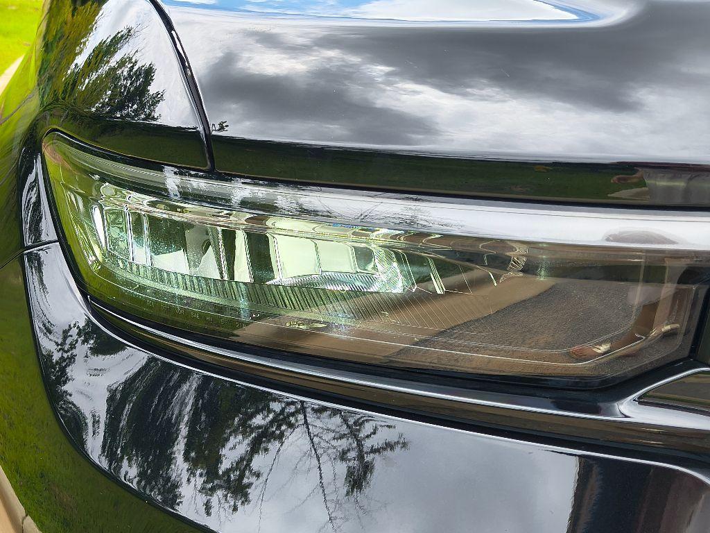new 2025 Jeep Grand Cherokee car, priced at $37,955