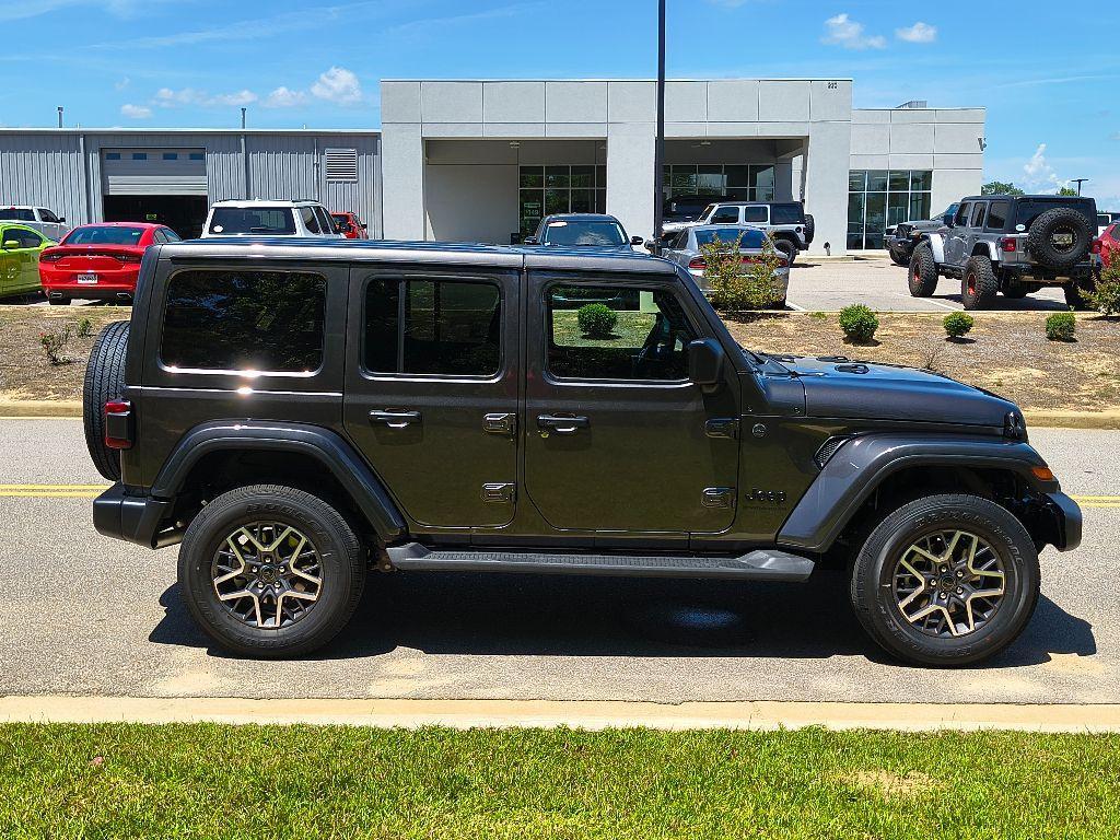 new 2025 Jeep Wrangler car, priced at $49,997
