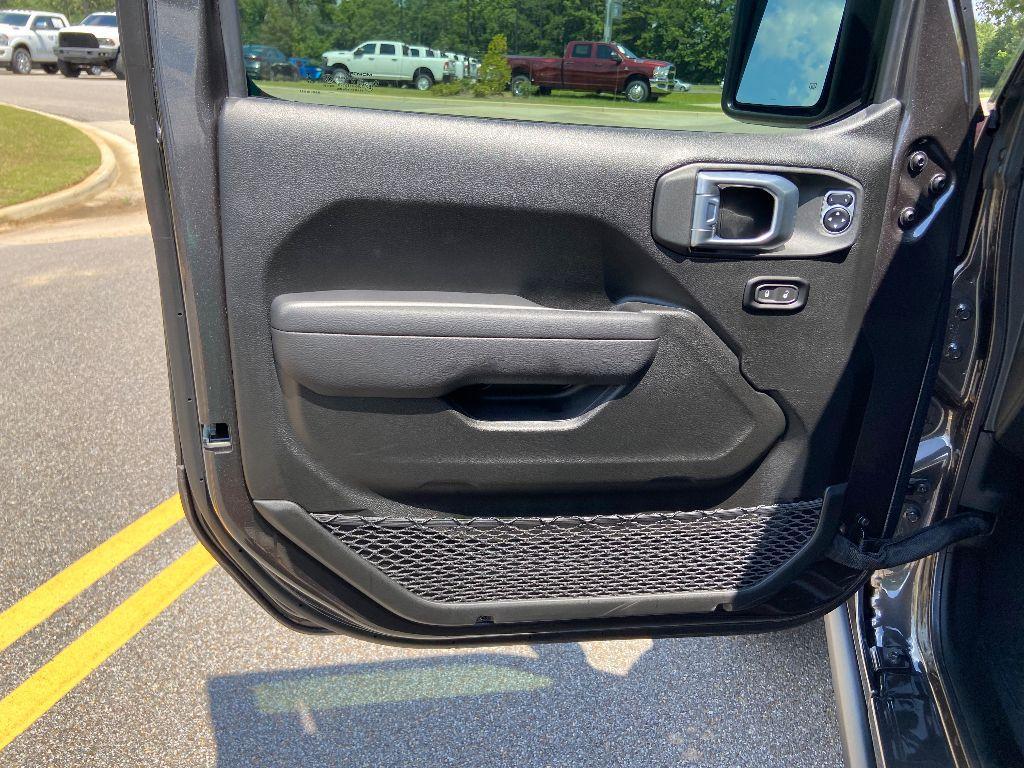 new 2024 Jeep Wrangler car, priced at $45,944