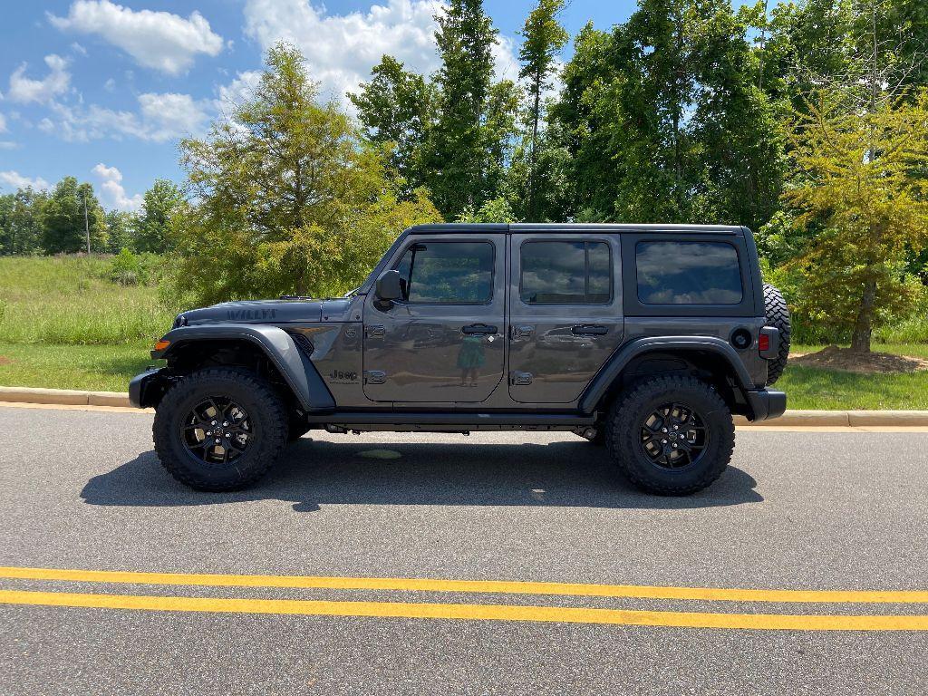 new 2024 Jeep Wrangler car, priced at $46,570