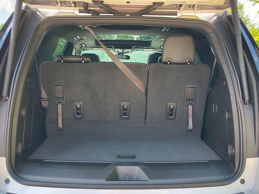 used 2023 GMC Yukon car