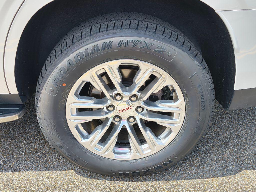 used 2023 GMC Yukon car