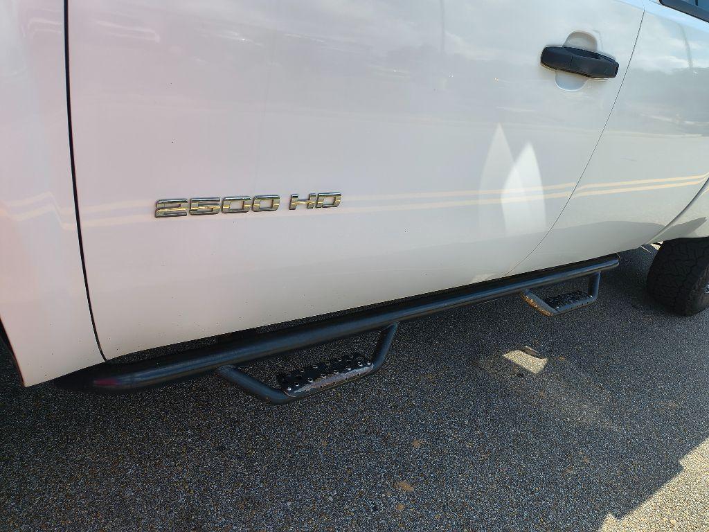 used 2013 GMC Sierra 2500 car, priced at $18,442