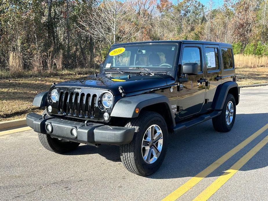 used 2016 Jeep Wrangler Unlimited car, priced at $24,997