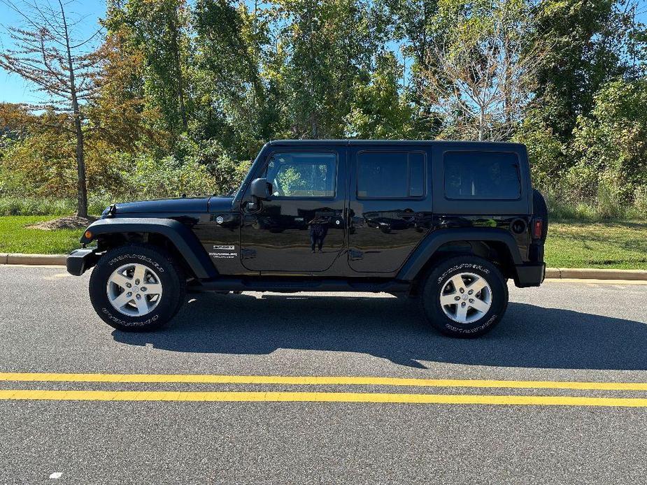 used 2016 Jeep Wrangler Unlimited car, priced at $24,813