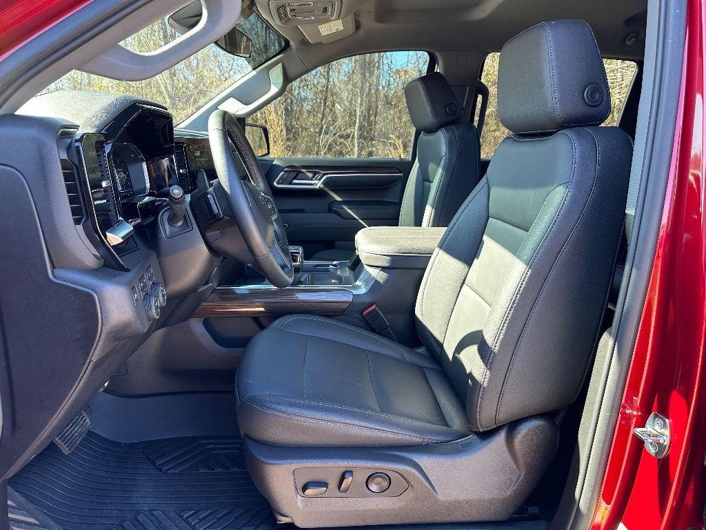 used 2024 Chevrolet Silverado 1500 car, priced at $54,718