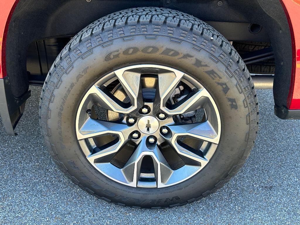 used 2024 Chevrolet Silverado 1500 car, priced at $53,221