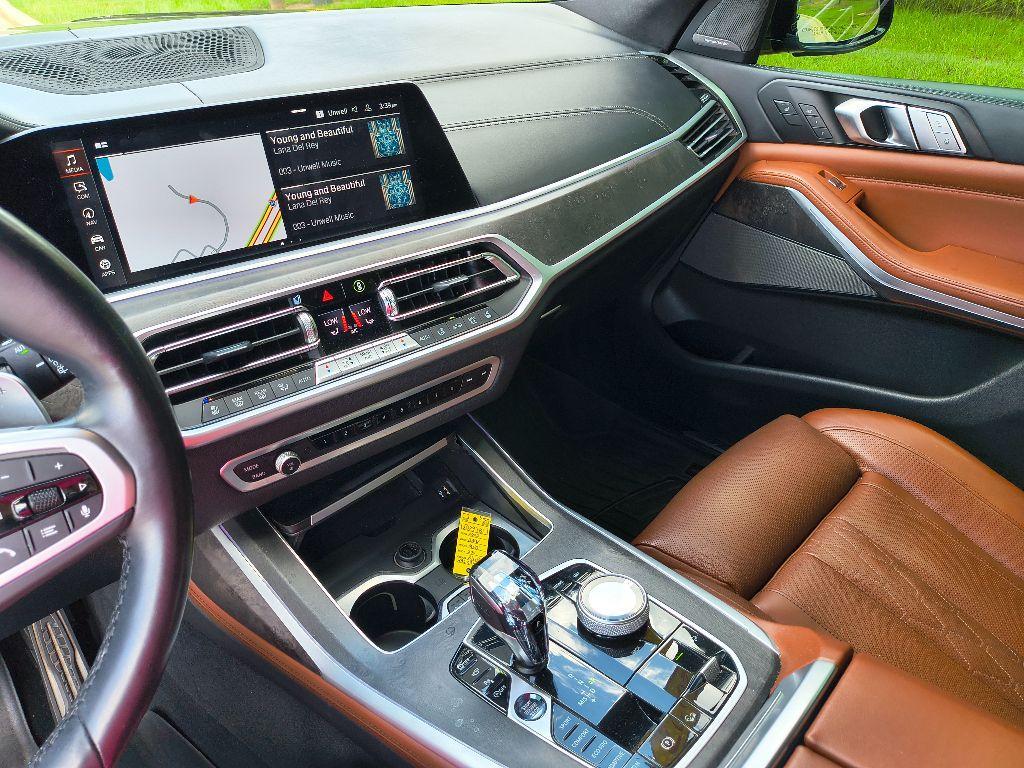 used 2022 BMW X7 car, priced at $57,919