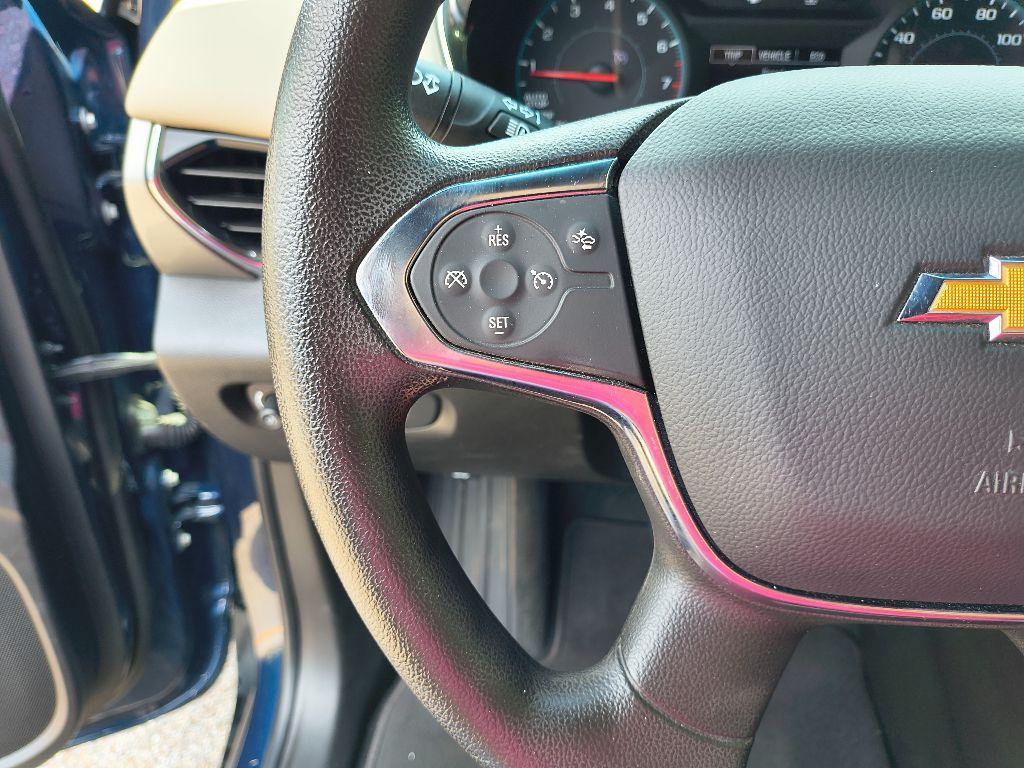 used 2022 Chevrolet Traverse car, priced at $19,863