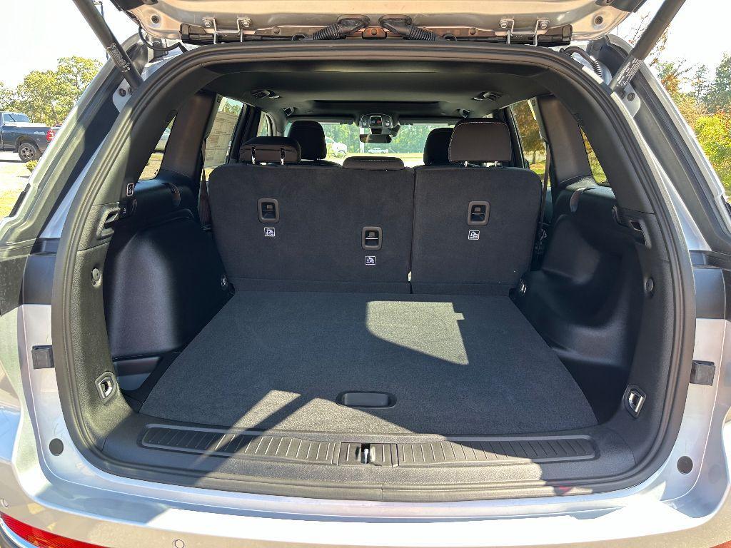 new 2025 Jeep Grand Cherokee car, priced at $34,903