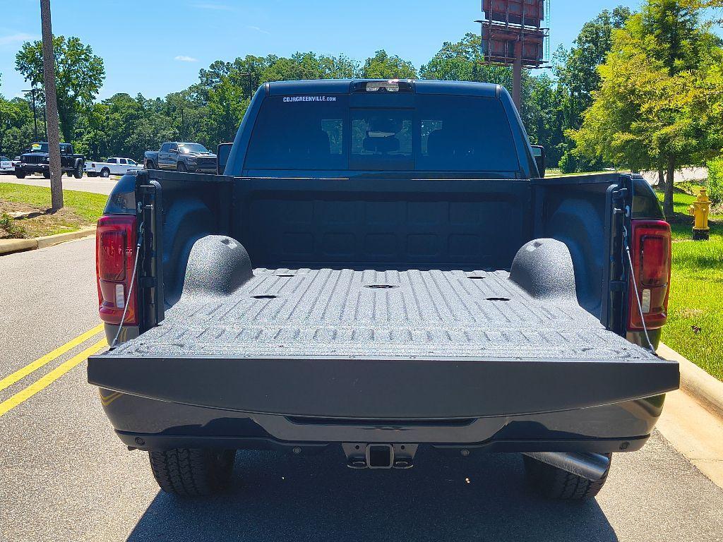 new 2025 Ram 2500 car, priced at $73,600