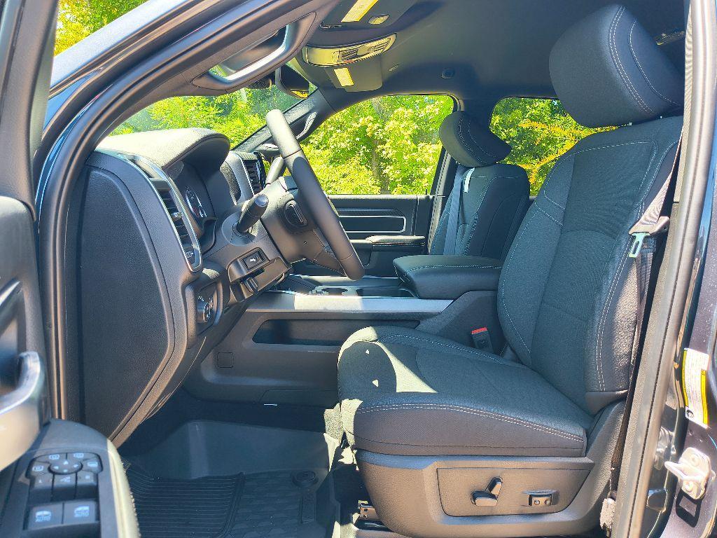 new 2025 Ram 2500 car, priced at $73,600