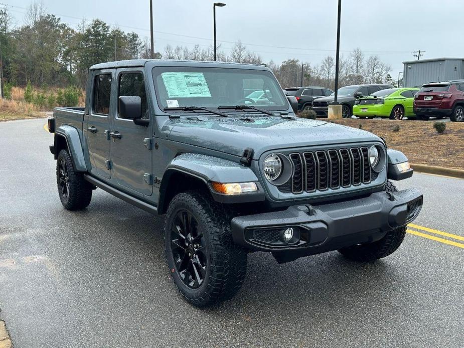 new 2025 Jeep Gladiator car, priced at $45,235