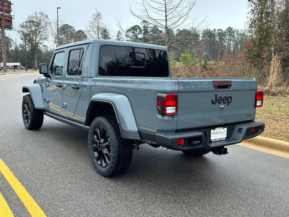 new 2025 Jeep Gladiator car, priced at $45,235