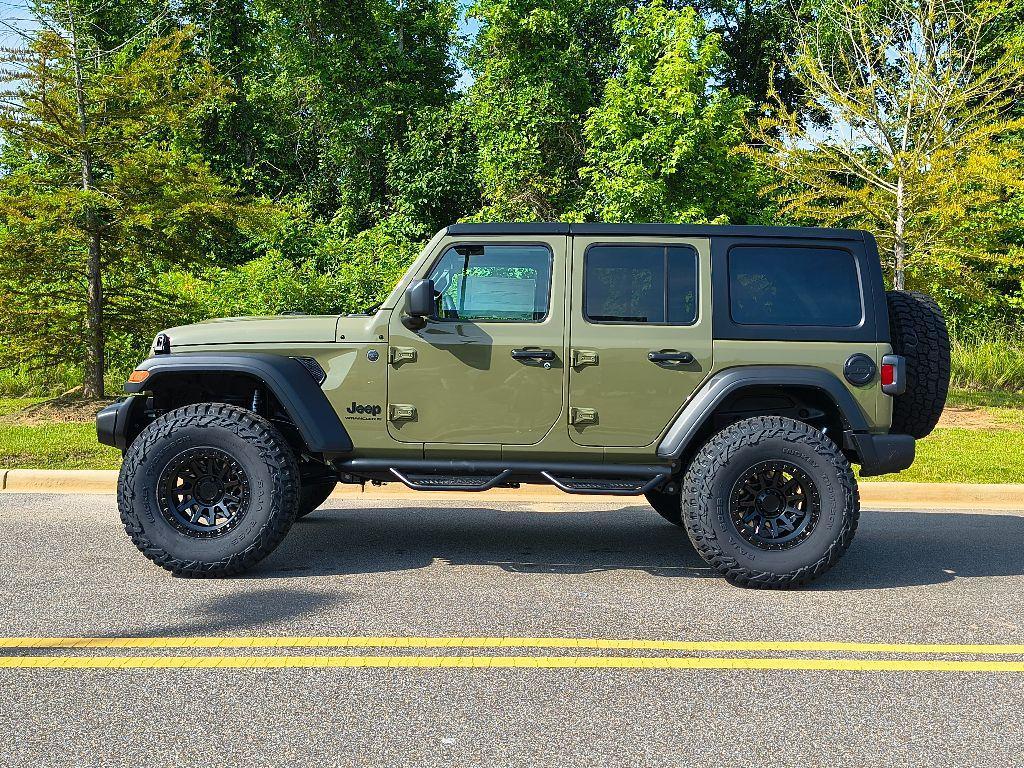 new 2025 Jeep Wrangler car, priced at $47,964