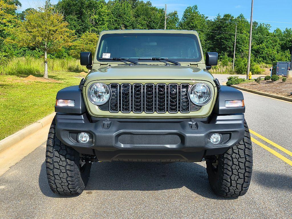 new 2025 Jeep Wrangler car, priced at $47,964