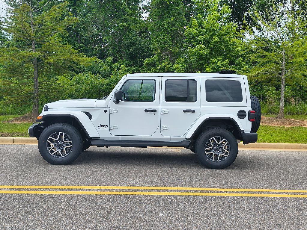 new 2025 Jeep Wrangler car, priced at $52,944