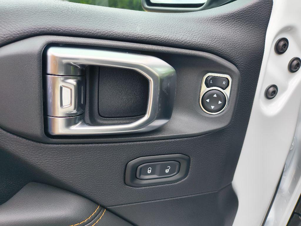 new 2025 Jeep Wrangler car, priced at $52,944