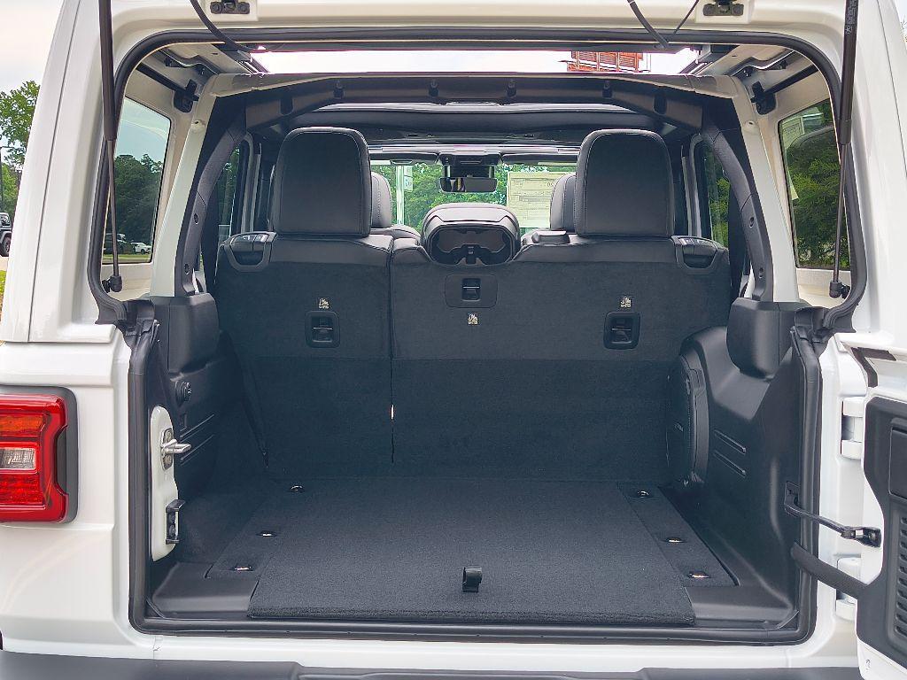 new 2025 Jeep Wrangler car, priced at $52,944