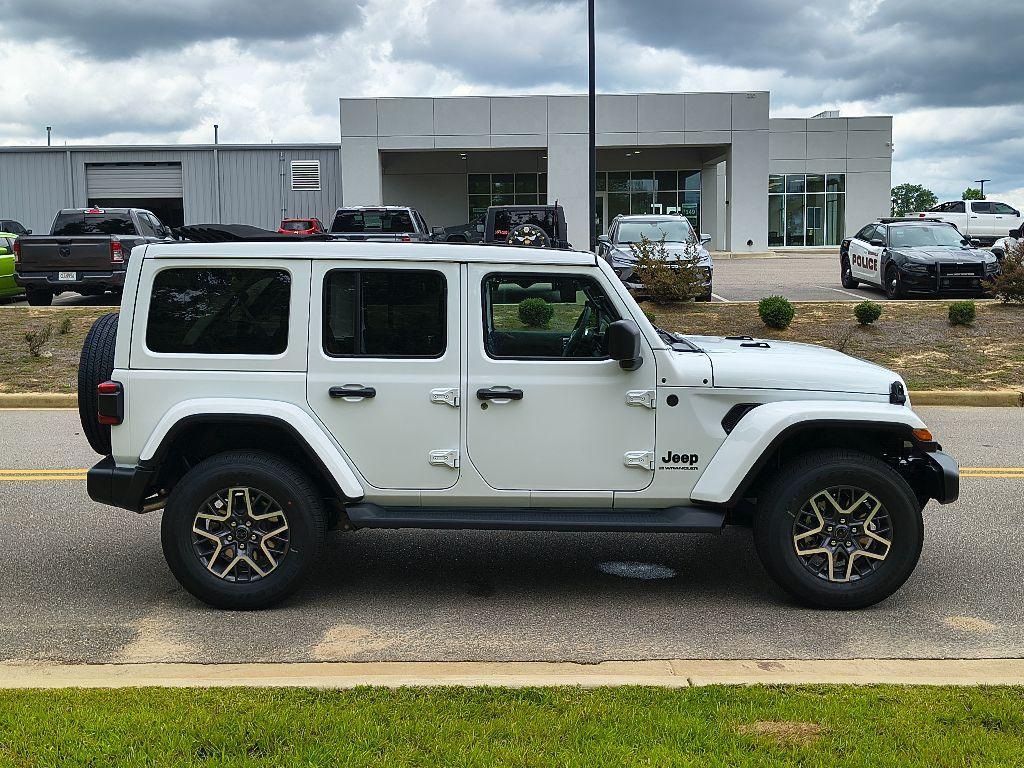 new 2025 Jeep Wrangler car, priced at $52,944